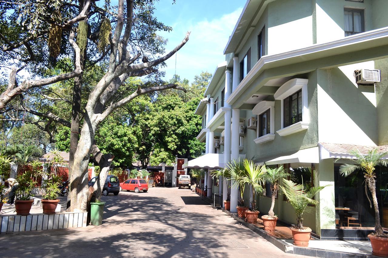 Jaffer Bhai'S Brickland Hotel Панчгани Экстерьер фото